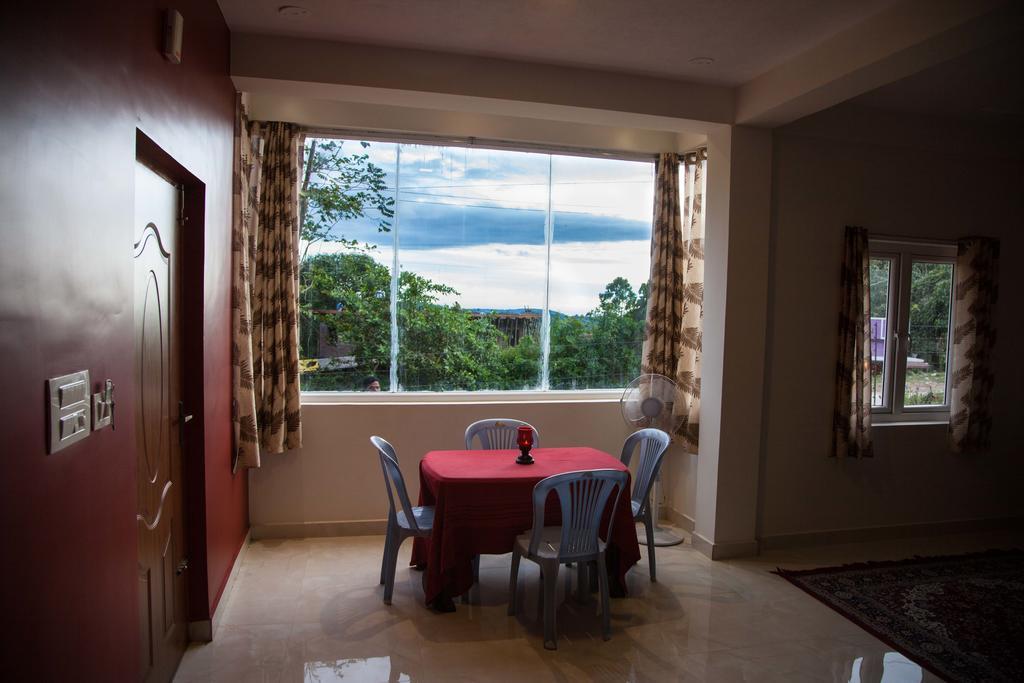 Petra Family Guest House Vālpārai Værelse billede